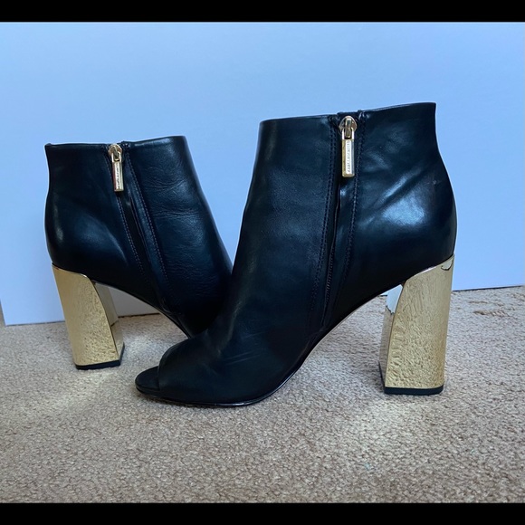 Karl Lagerfeld Shoes - Karl Lagerfeld Paris SZ 8.5 Gold Heel Booties